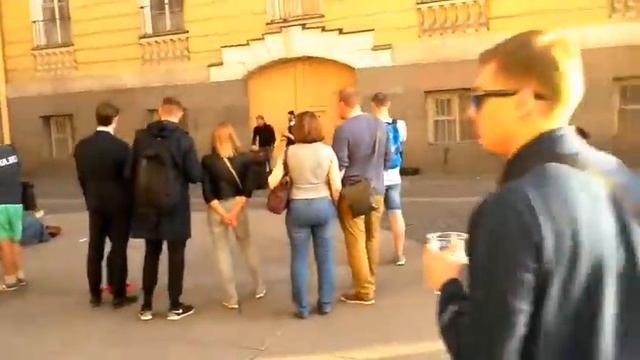 Дворцовая площадь - Питер смотреть онлайн