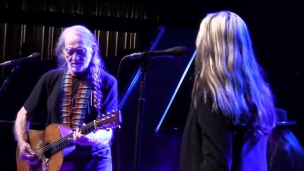 Willie Nelson & Family featuring Paula Nelson  Have You Ever Seen the Rain Live