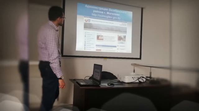Работа с электронными платформами по обращению в государственные органы с Никитой Романовским смотреть онлайн