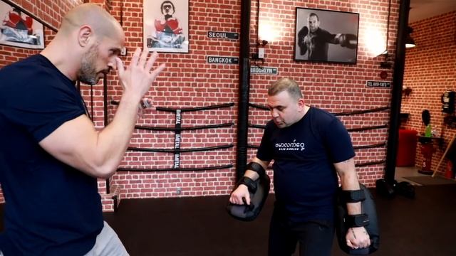 GregMMA : Coup De Pied DESTRUCTEUR Grâce à André Zeitoun