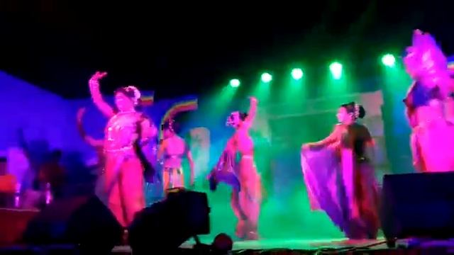 Mastani mi lavanichi fad bin baicha show mujara смотреть онлайн