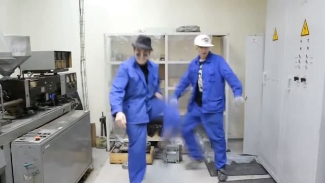 клип Литейщик смотреть онлайн