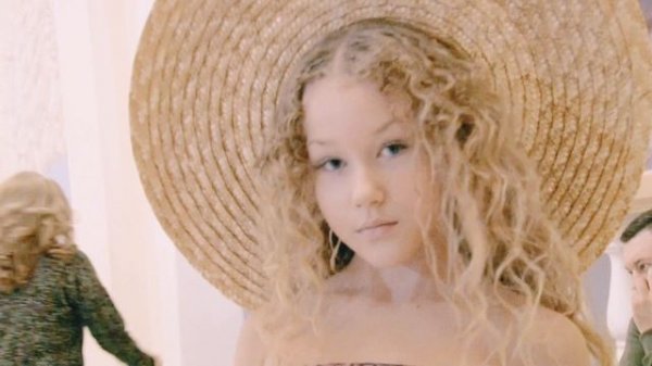 Модница Мариэль