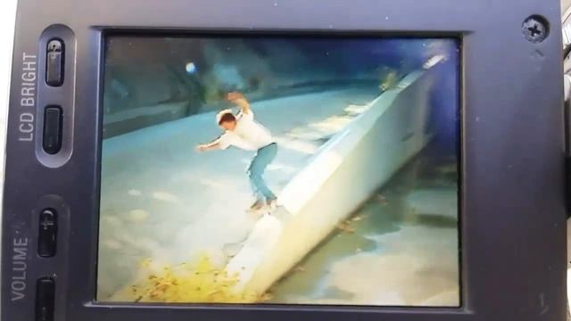 VX2000 clips on phoney смотреть онлайн