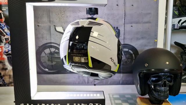 LS2 FF906 Advant Codex White Black