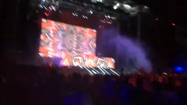 Afrojack ten feet tall (expo) смотреть онлайн