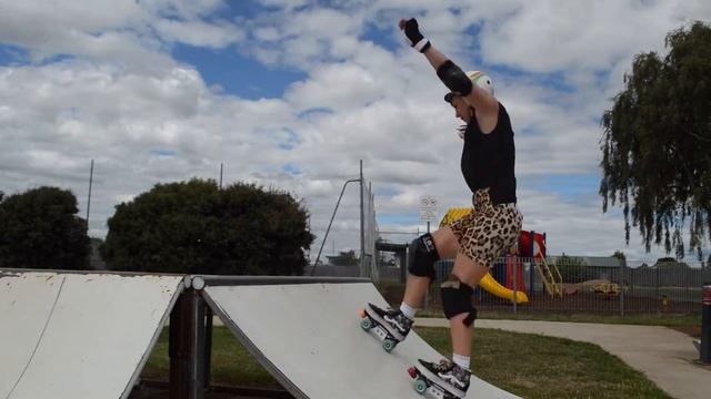 Skating at Westbury, Tasmania смотреть онлайн