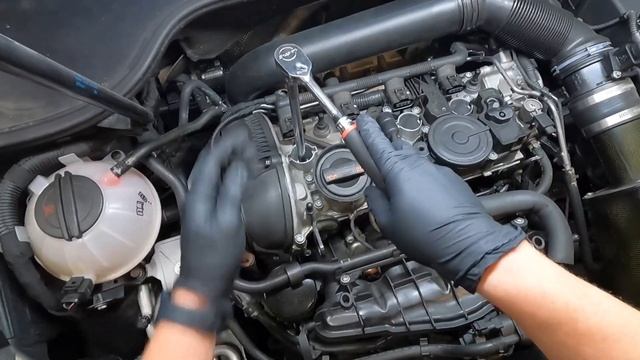 How to Replace the Spark Plugs | Mk6 Volkswagen GTI (2010-2014) смотреть онлайн