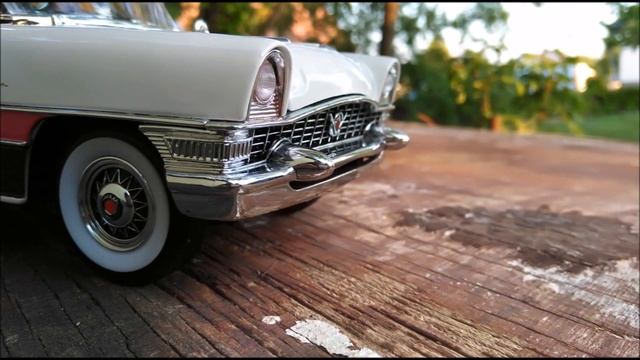 1955 packard caribbean 1/18 road signature смотреть онлайн