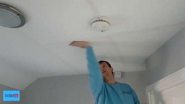 Fixing a ceiling crack and repaint. Ceiling crack repair. смотреть онлайн