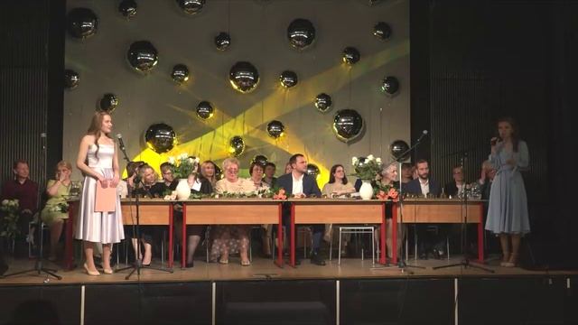 1. Последний звонок 11-х классов, 2024 смотреть онлайн