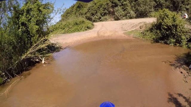 Agustin en su Takasaki 125 cc - Chiguayante, Chile. смотреть онлайн