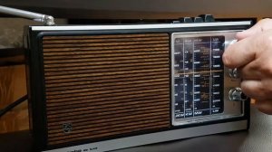 Philips Limbo de Luxe 90 RL-412. FM диапазон.