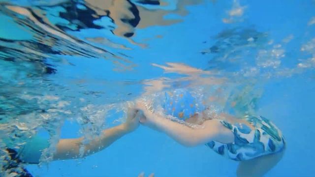 Грудничковое плавание в Москве | Детская Бухта Юго-Западная (октябрь 2022) #02 смотреть онлайн