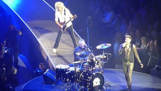 Under Pressure - Queenbert - Mohegan Sun смотреть онлайн