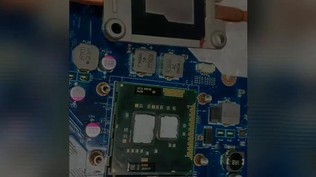 Ремонт ноутбука Aser aspire 5742 - ремонт петель, чистка, замена термопасты смотреть онлайн