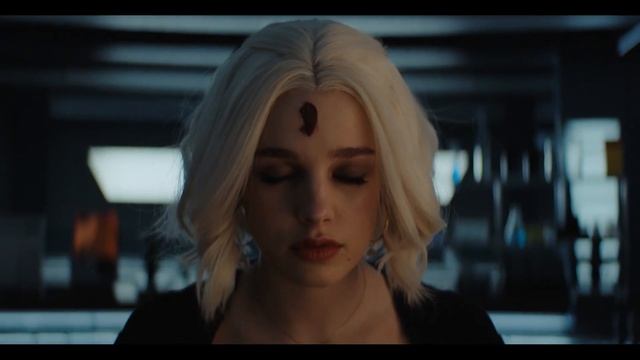 The Scenes Raven/White Raven (TITANS S04) смотреть онлайн