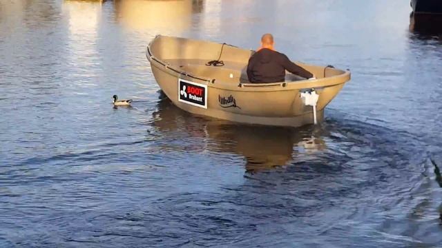 Whaly New Classic Minn Kota EO 1 kw Boot Brabant смотреть онлайн