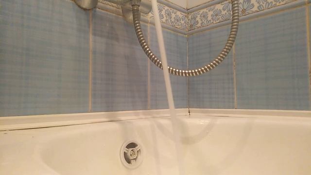 Реакция на воду из крана Максим смотреть онлайн