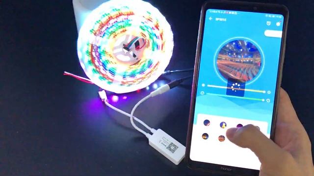 How to Make a Portable Color Chase Effect, 12V 20A Lithium Battery and WS2815 Addressable LED Strip смотреть онлайн