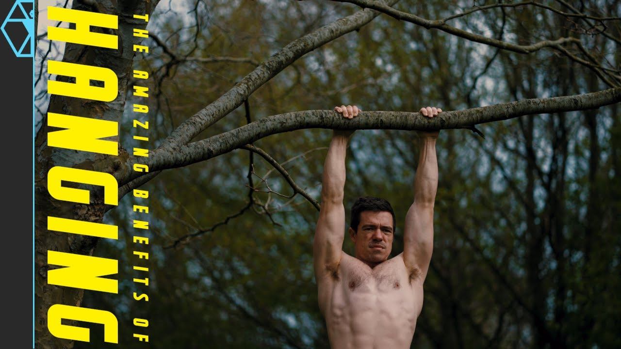 The Amazing Benefits of Just Hanging (Do This Every Day!) смотреть онлайн