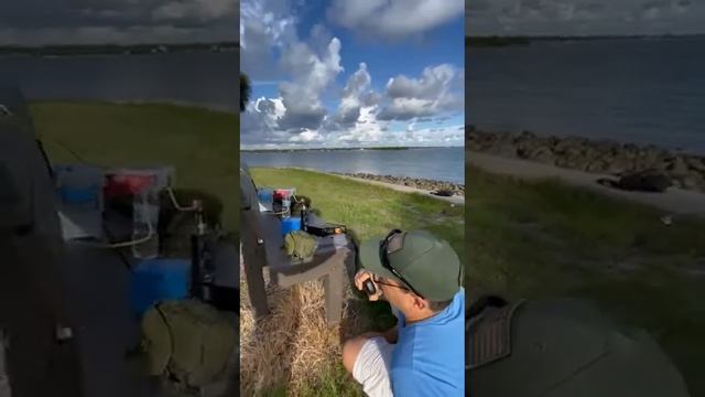 Yaesu ft 817 and wonder wand antenna QRP 5w to France 17m смотреть онлайн