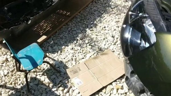 Маленькая тонкость при снятии переднего бампера Рено Дастер рестайлинг.