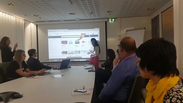 Moscow Electronic School presented at "HundrED" Innovation summit in Helsinki, Finland смотреть онлайн