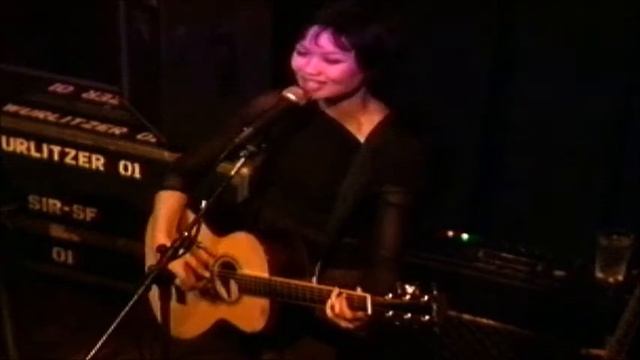 BIC RUNGA: Delight (LIVE) September 30, 1998 Hotel Utah Saloon San Francisco, CA, USA / New Zealand смотреть онлайн