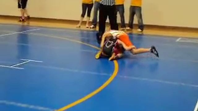 Nathan Maxwell, C.V.C.A. vs Midpark 65# @ Wooster Youth Wrestling Tounament, 2010 смотреть онлайн