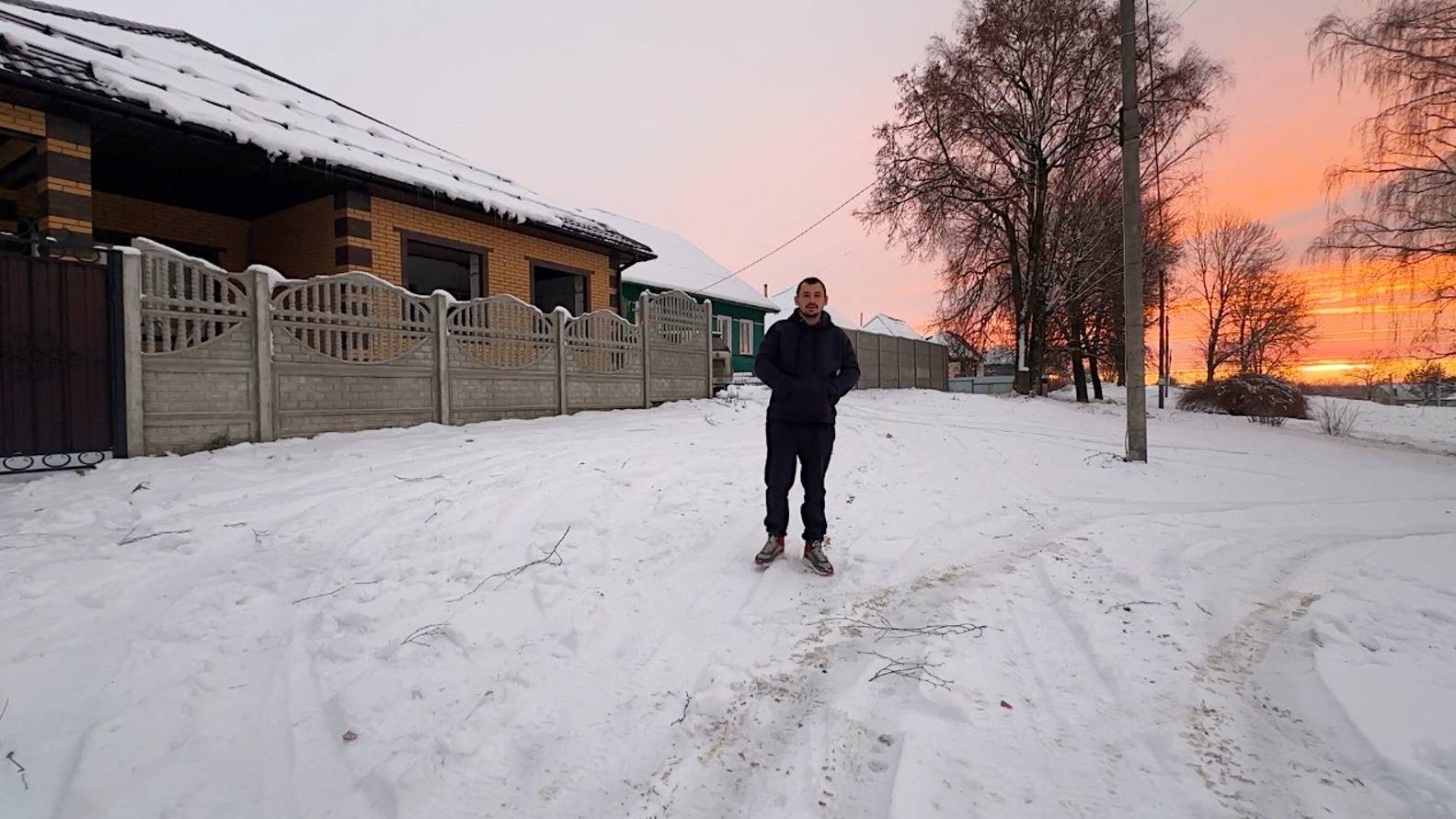 Муж проводит электрику в доме своими руками. Что из этого выйдет? Жизнь простых людей в деревне. смотреть онлайн