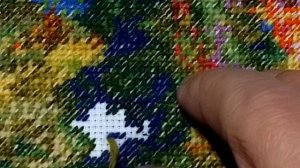 Вышивка полукрестом. Как закрепляю нить в три сложения начале и в конце.