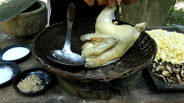 Excellent Dish! Sweet Corns Chicken Healthy Soup Cooked In Beautiful Nature смотреть онлайн