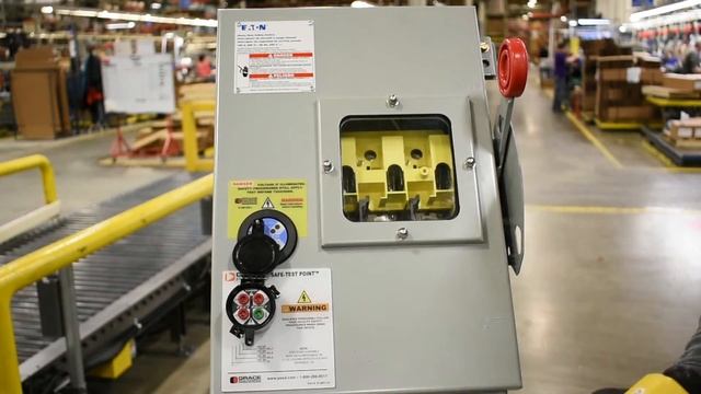 Flex Center Customized Double Door Switch with Voltage Indicator and Safe-Test Point смотреть онлайн