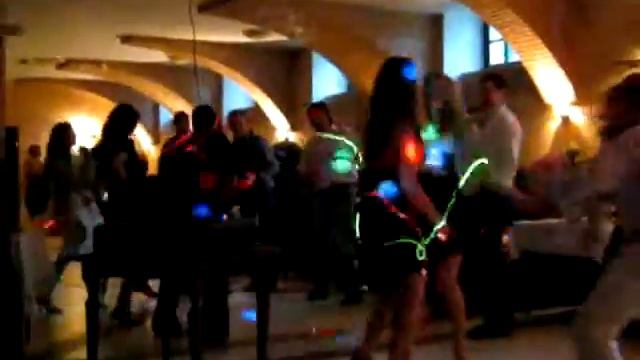 American DJ Revo 4+AT Laser смотреть онлайн