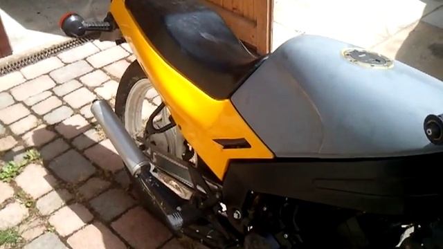 TZR 125 2RK running Micron after carb overhaul смотреть онлайн