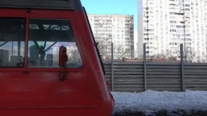 Демих на Гагарин! Электропоезд ЭД4М-0225 на платформе Славянский бульвар