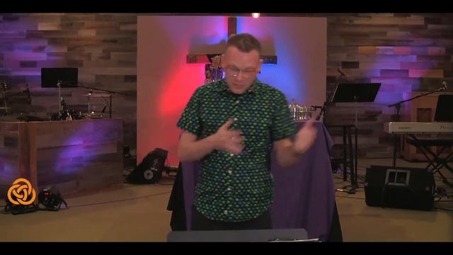 Sunday Mornings at Imago смотреть онлайн