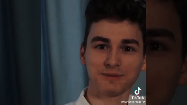 у Макса ломается голос на протяжении всего видео 😹 смотреть онлайн