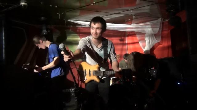 Four Vicious Walls (a.k.a 4555) - 2013.11.03 - Blur cafe, Moscow смотреть онлайн