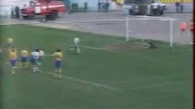 2005 год, Первый дивизион. 32-й тур: Орёл - Луч-Энергия 1:1 смотреть онлайн