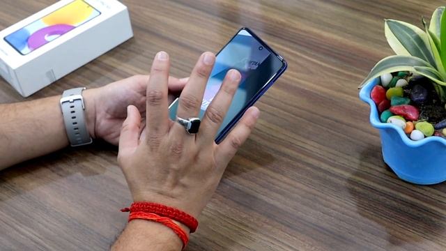 Galaxy M52 5G Unboxing 🔥 25W Fast Charging ⚡️ Snapdragon 778G 🥰 5000 mAh 🔋 120 Hz Display 😲 смотреть онлайн