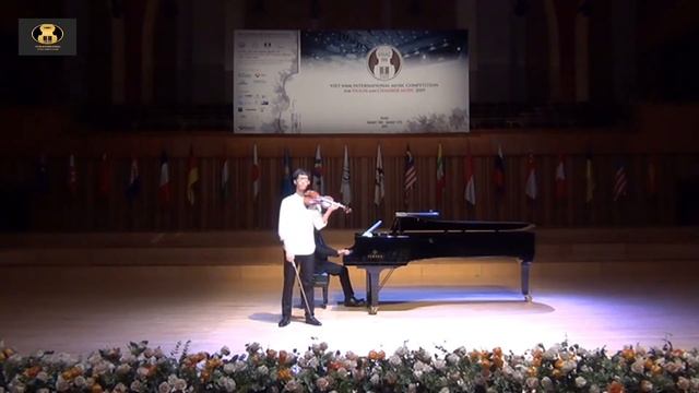 Zhenyi JIANG | VIMC 2019 Round I | Mozart: Violin Sonata in G major, K. 301 смотреть онлайн