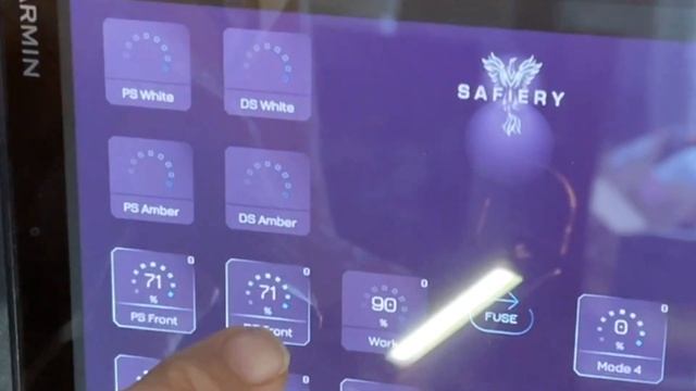 Safiery Integrated Display gets Auto-Lights mode dimming up as Sun Sets and Solar Efficiency Calc смотреть онлайн