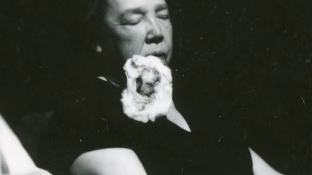 T.G. Hamilton's Photos of Ectoplasm смотреть онлайн