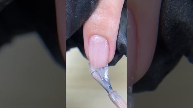 Техника «бортики» для укрепления гелем #идеяманикюра #мкманикюр #гель #обучениеманикюру смотреть онлайн
