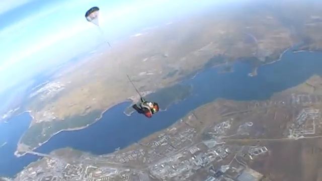 Tandem jump with 4000m смотреть онлайн