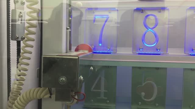 ИГРАЮ В АВТОМАТЕ MARKSMAN И УХОЖУ НИ С ЧЕМ...ПЕРВОЕ ПОРАЖЕНИЕ... смотреть онлайн