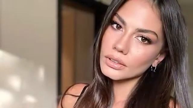 Is Demet Özdemir divorcing Oğuzhan Koç? смотреть онлайн