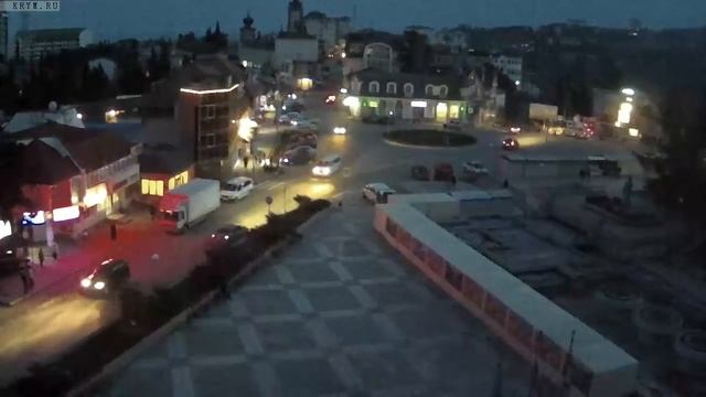 Вебкамера "Площадь Советская". Запись 04.03.2016 19:00:01 смотреть онлайн